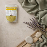 1kg Feuilles de Séné en Poudre – Plante Médicinale Naturelle – Détox | 123NATY — Ambiance flat lay