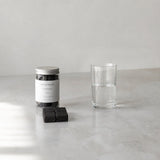 Musc Noir Opium en Carrés – Parfum Solide – Senteur Intense & Longue Tenue | 123NATY — Taille réelle du produit